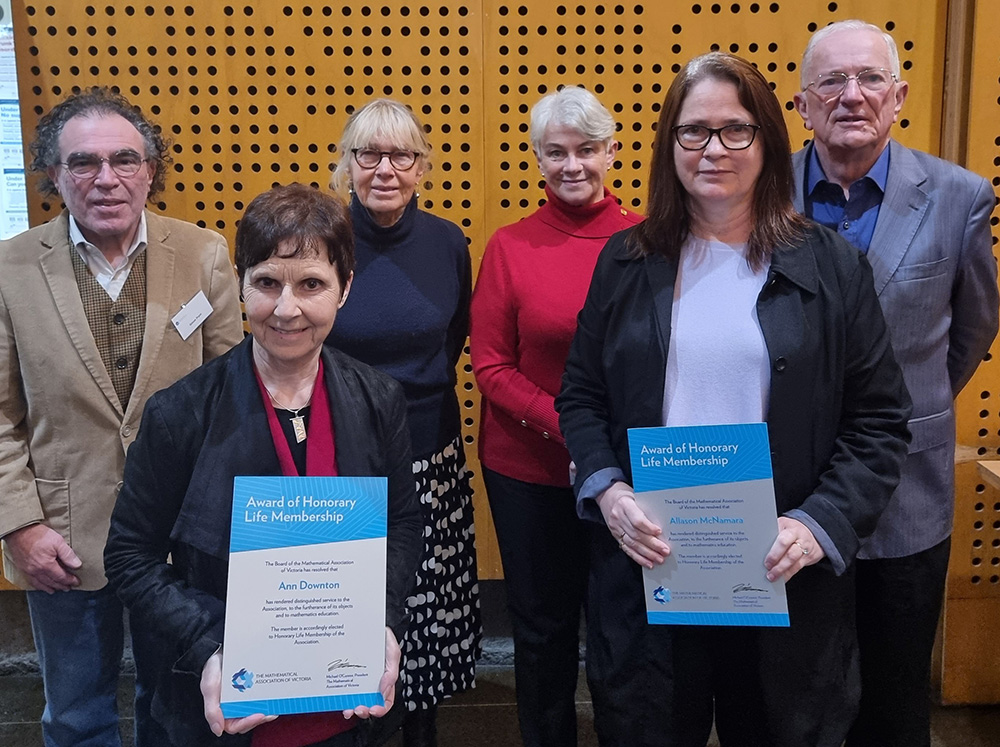 Life members of the MAV: Back: Simon Pryor, Elizabeth Burns, Di Siemon, Max Stephens. Front: Ann Downton, Allason McNamara Life members of the MAV: Back: Simon Pryor, Elizabeth Burns, Di Siemon, Max Stephens. Front: Ann Downton, Allason McNamara